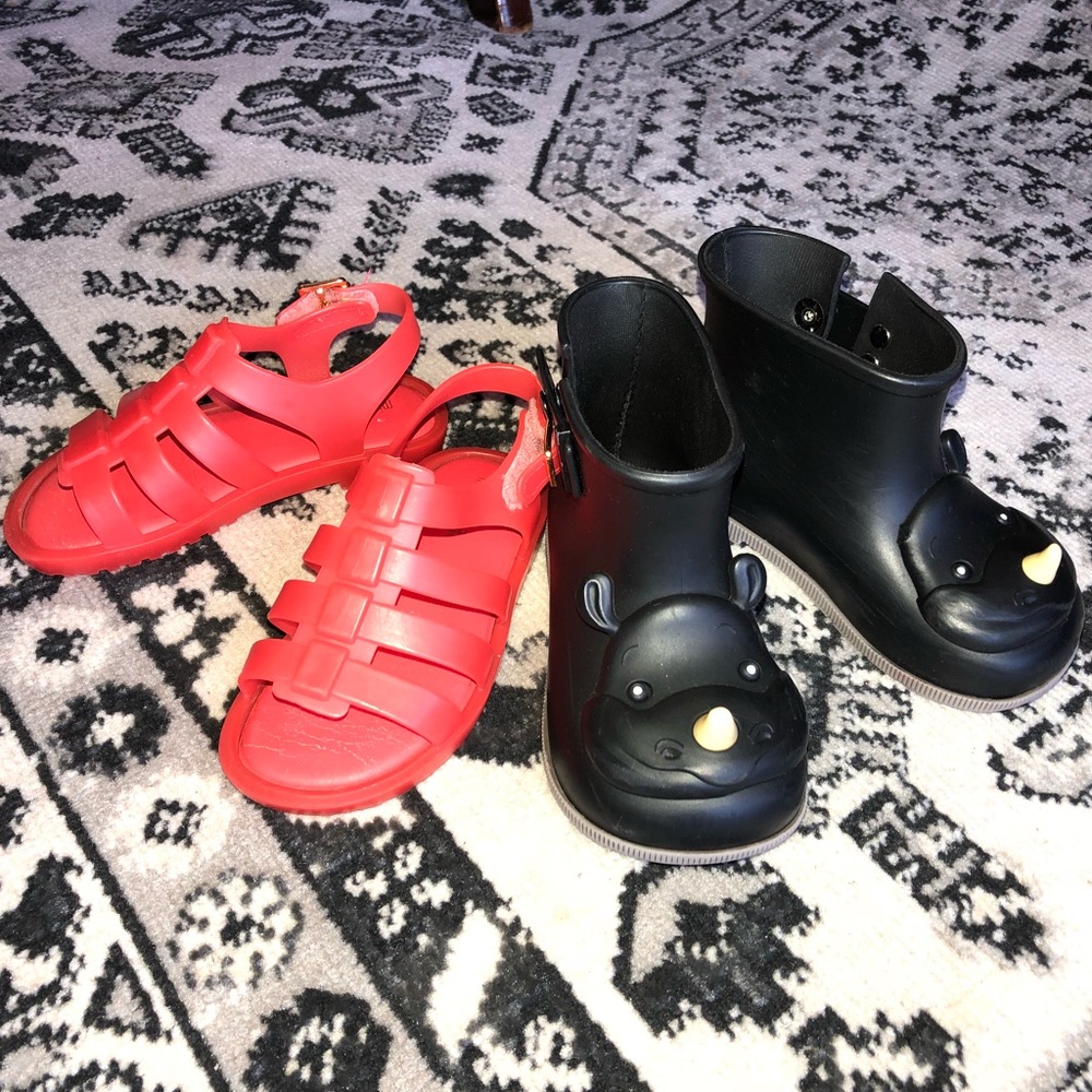 Mini Melissa Bundle- Rhino Boots & Sandals- Size 8